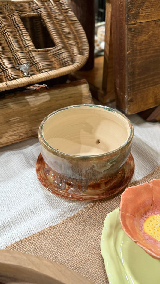 Planter Pot with Skirt